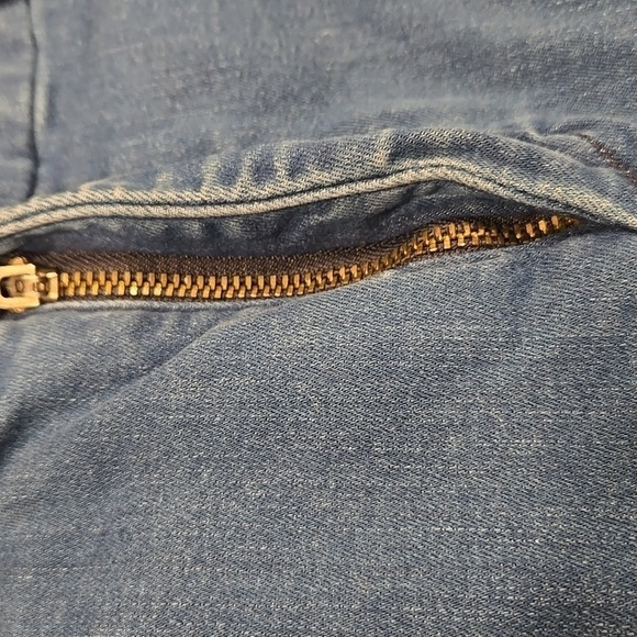 FRANK & EILEEN  WICKLOW  ITALIAN PERFORMANCE ANKLE JEANS. SIZE 6. - Picture 7 of 11